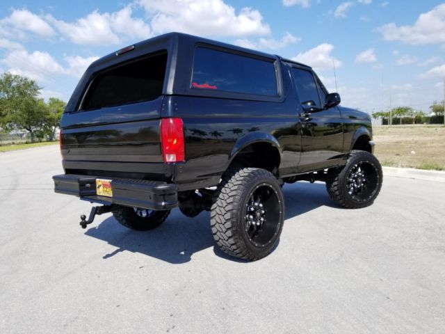 4 x 4 trucks used no reserve