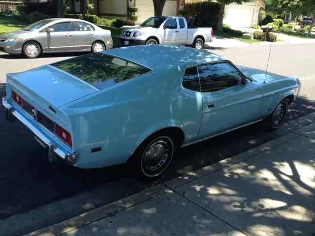classic 1973 ford mustang