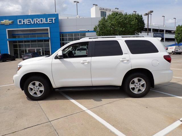 2018 toyota sequoia sr5