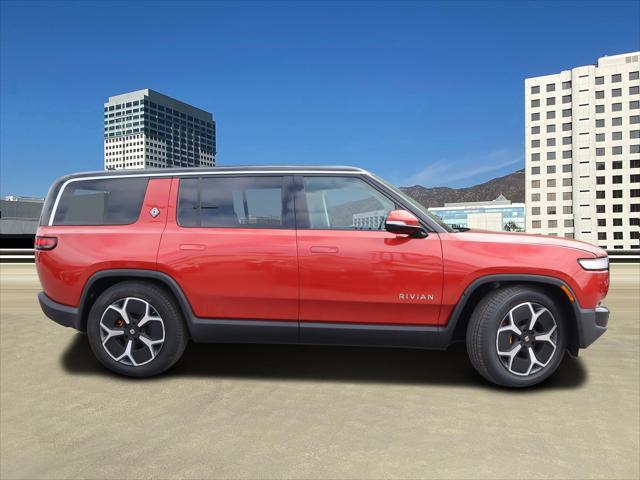 2023 rivian r1s launch edition