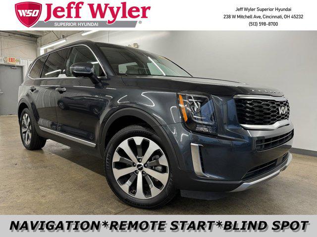 2022 kia telluride s