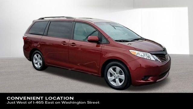 2015 toyota sienna le