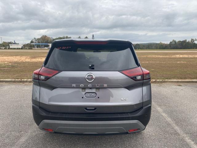 2021 nissan rogue sv