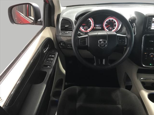 2016 dodge grand caravan avp/se