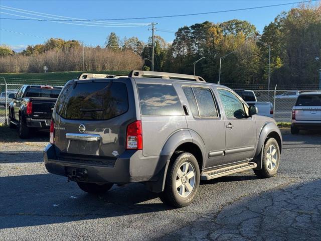 2011 nissan pathfinder sv