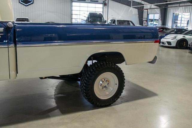 1967 ford f-250 custom