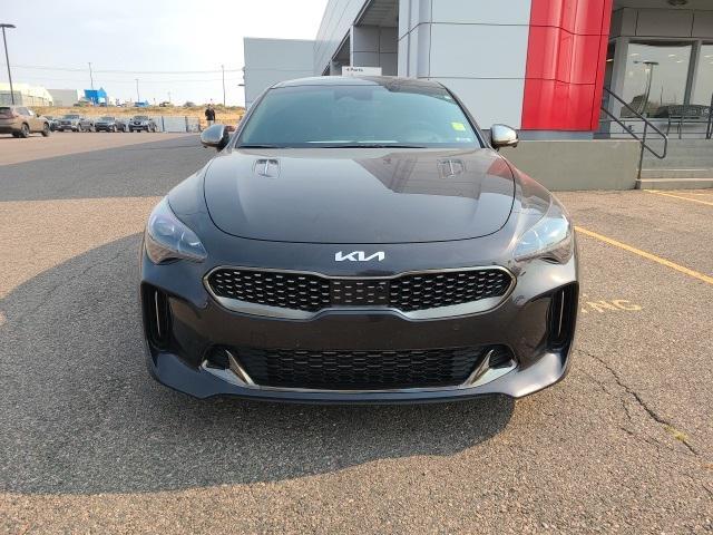 2022 kia stinger gt2