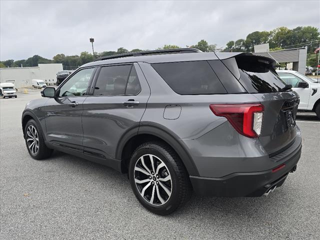2021 ford explorer st