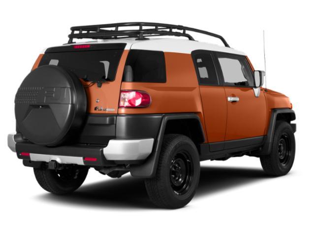 2013 toyota fj cruiser base