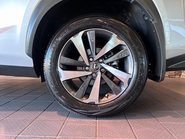 2019 lexus nx 300 base