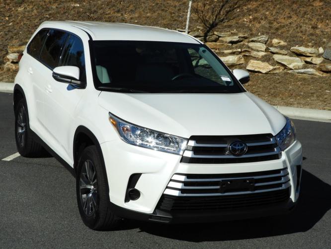 used 2019 toyota highlander fwd le boone, nc 28607 for sale in adams, north carolina