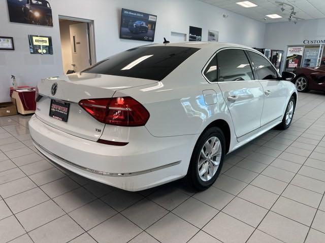 2016 volkswagen passat 1.8t s