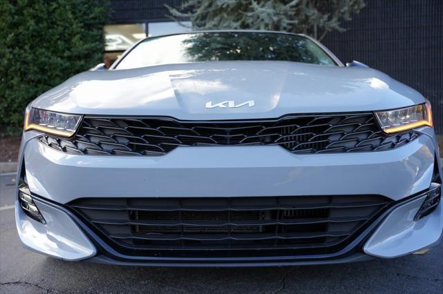 2022 kia k5 gt-line