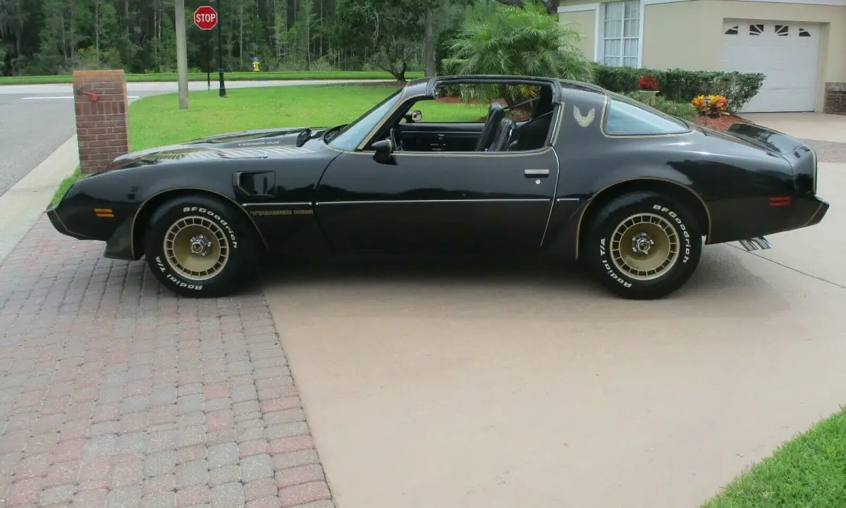 1981 turbo trans am bandit like new inside and out immaculate ! original car !