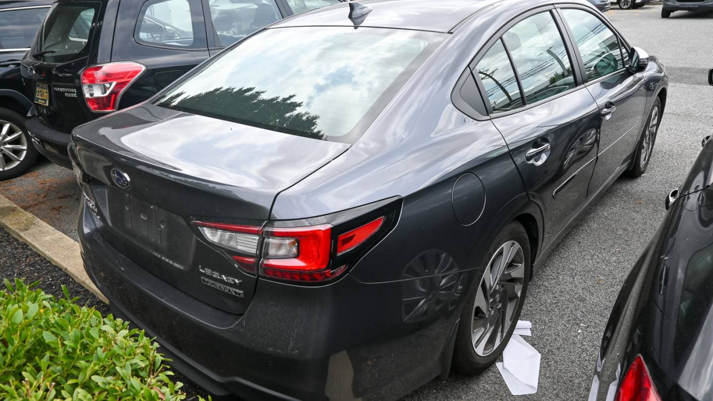 2023 subaru legacy touring xt