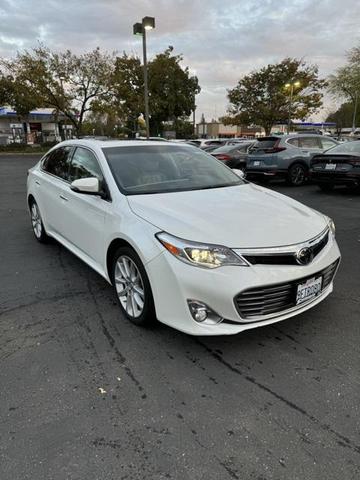 2013 toyota avalon limited
