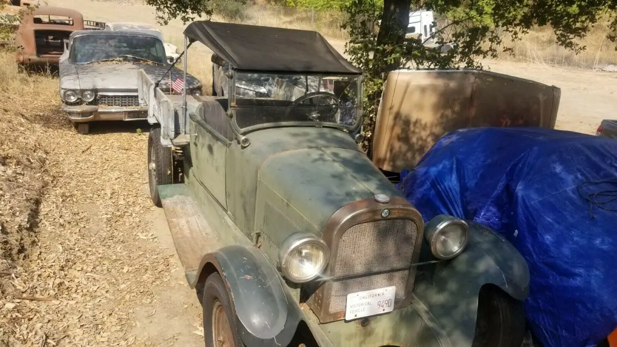 1925 dodge touring car converted into pick up truck