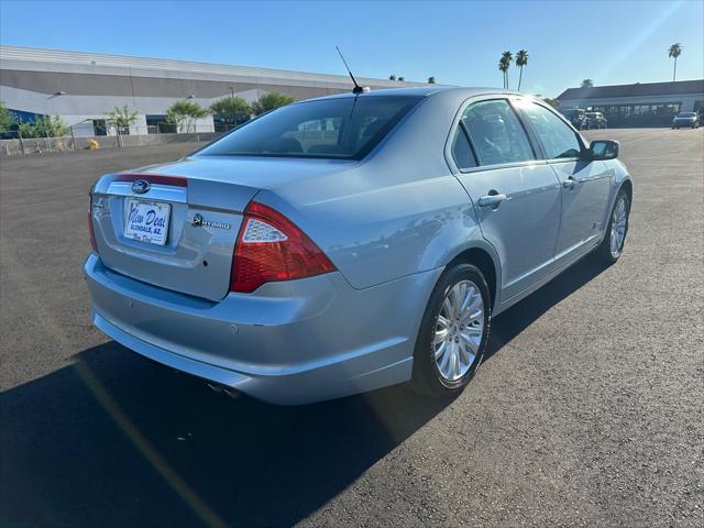 2010 ford fusion hybrid base