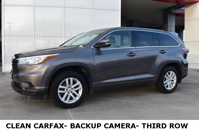 2015 toyota highlander le v6