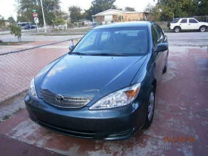 2004 toyota camry le- clean title- 116k millas by owner in miami gardens, fl