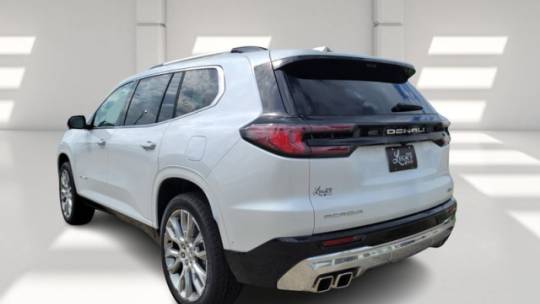 2024 GMC Acadia denali
