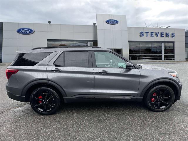 2021 ford explorer st