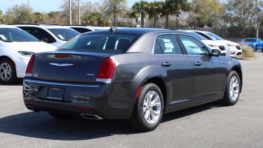 2023 Chrysler 300