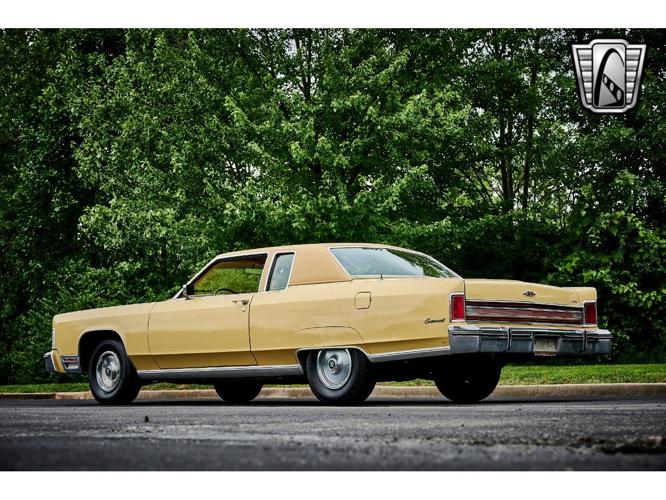 1975 lincoln continental in o'fallon, illinois
