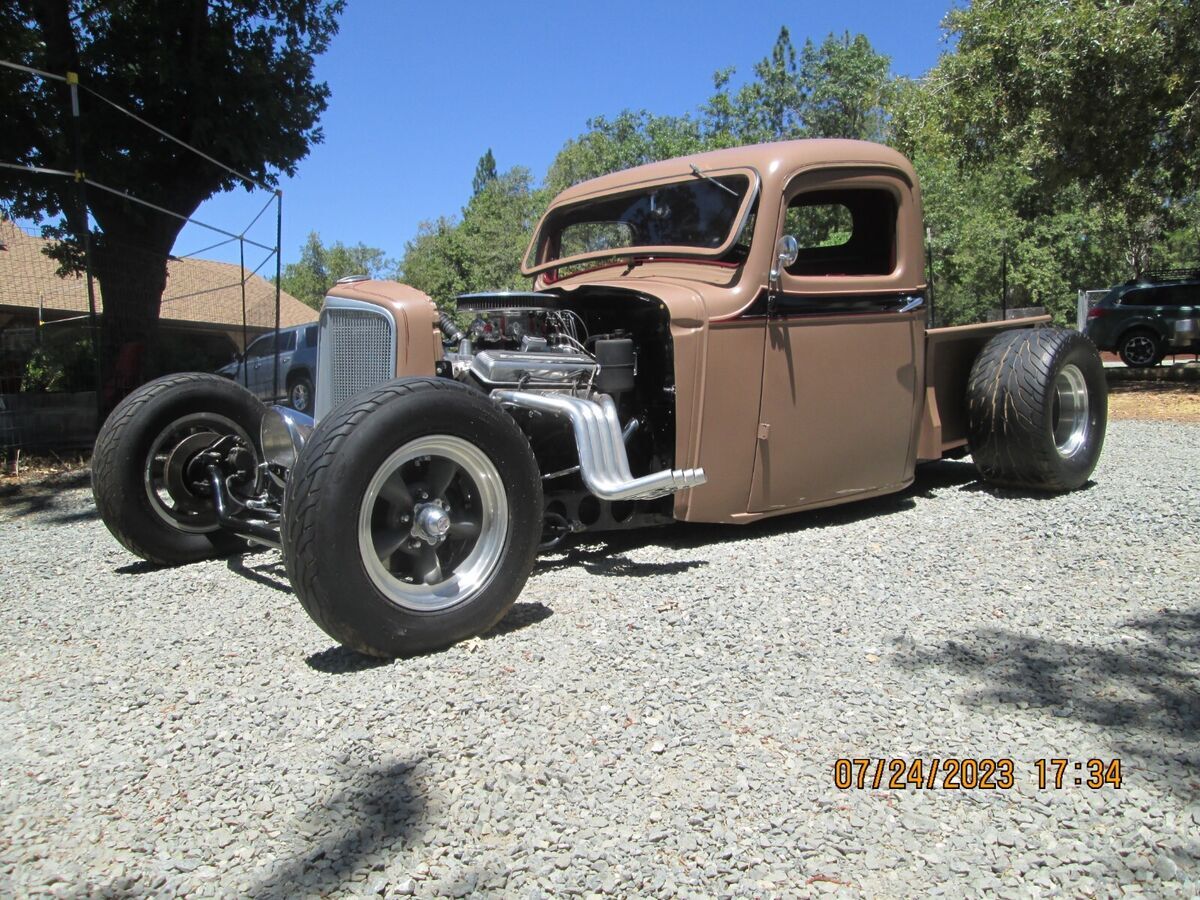 1936 chevrolet hot rod truck. pro built by mac's ratz out of red oak, iowa