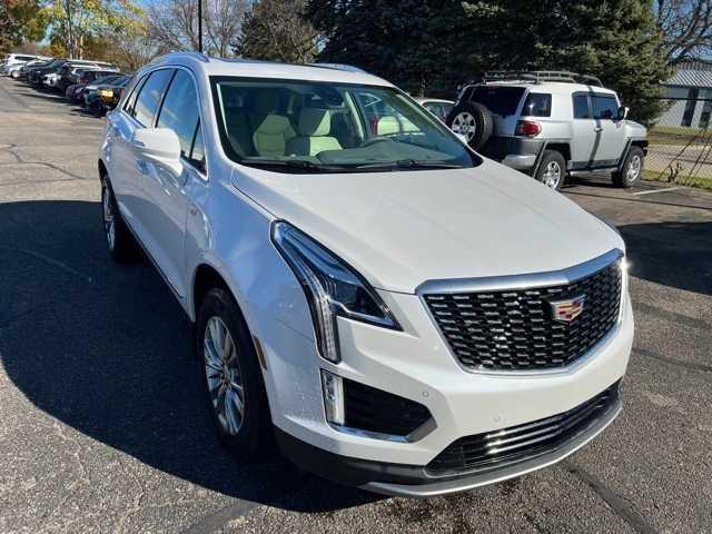 2022 cadillac xt5 premium luxury