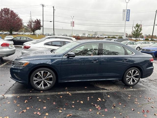 2022 volkswagen passat 2.0t se