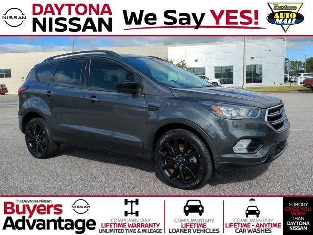 2019 ford escape se