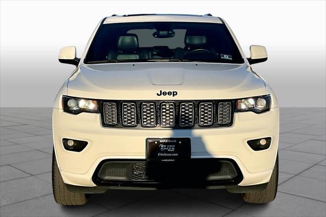 2017 jeep grand cherokee altitude