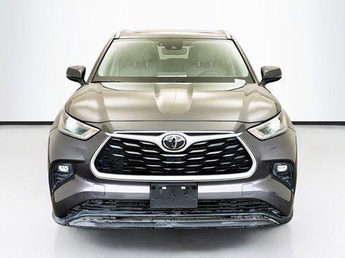 2021 toyota highlander