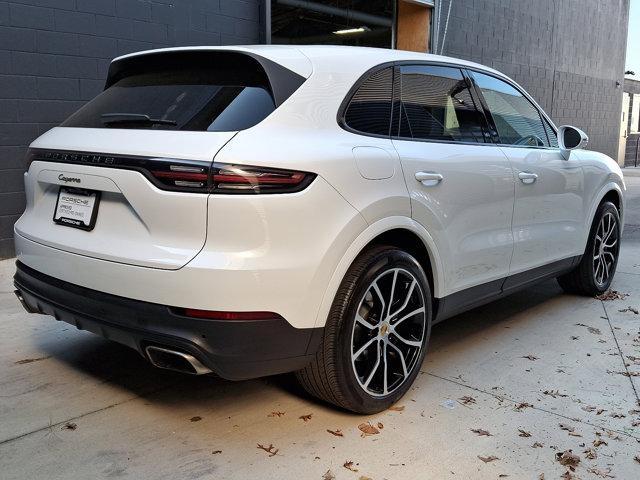 2022 porsche cayenne