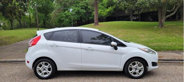 2016 ford fiesta se
