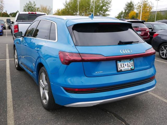 2019 audi e-tron premium plus