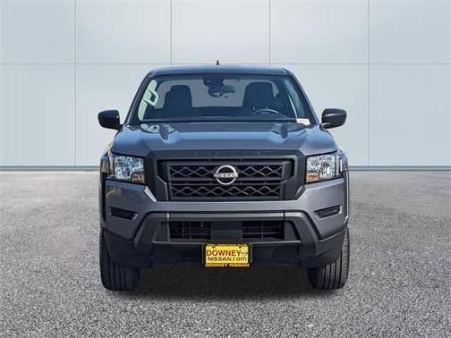 2023 nissan frontier