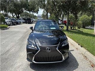 2021 Lexus ES base