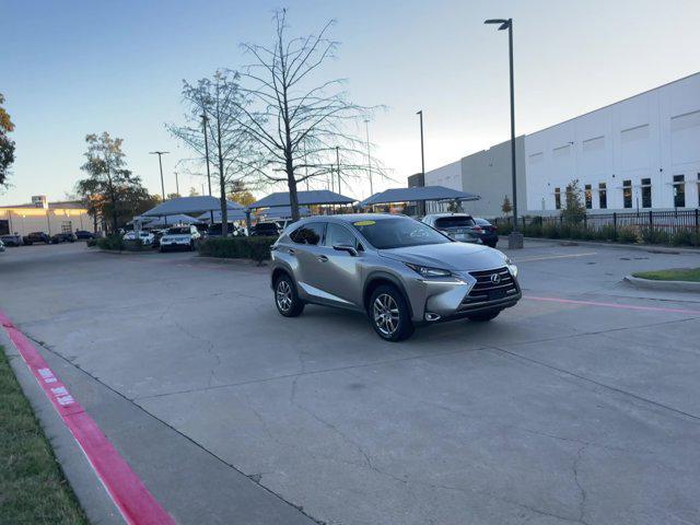 2016 lexus nx 200t base