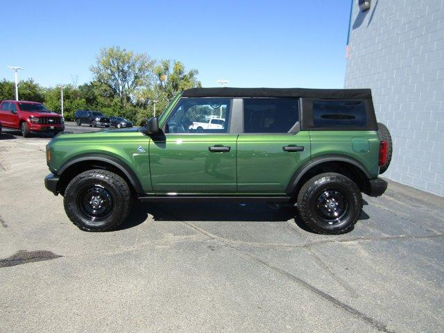 2022 ford bronco black diamond