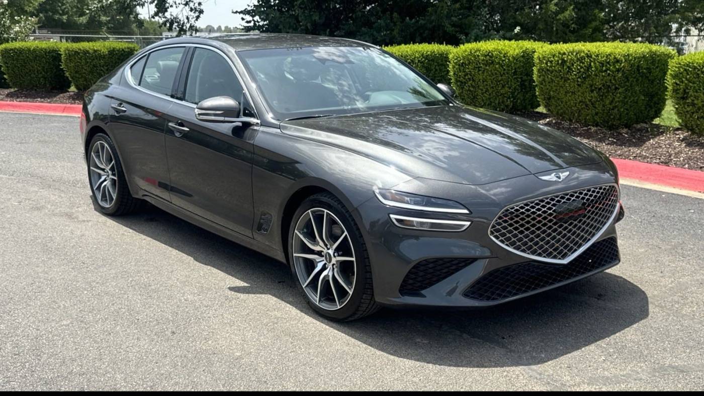 2023 genesis g70 2.0t