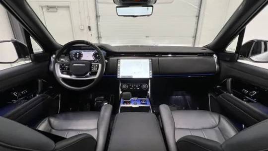 2022 land rover range rover p400 se