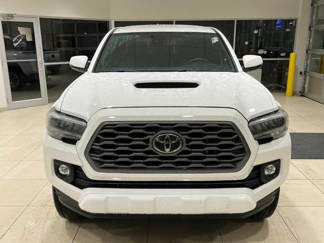 2023 toyota tacoma trd sport
