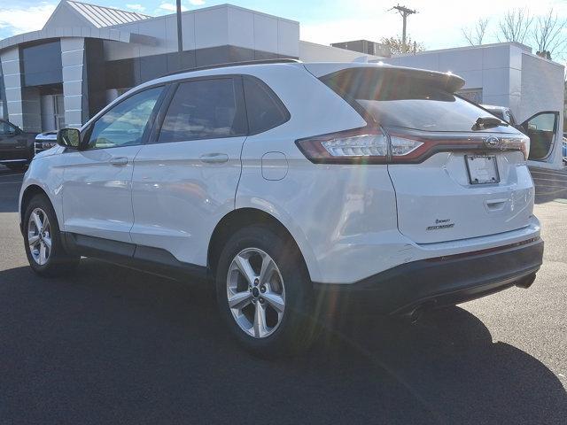 2015 ford edge se