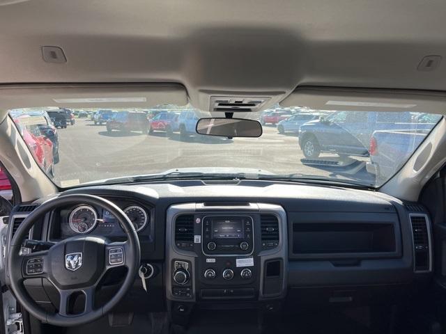 2023 ram 1500 classic tradesman