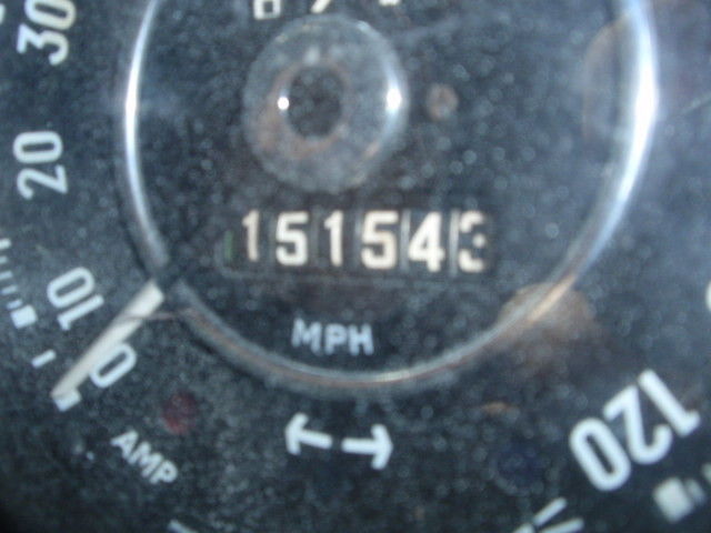 1972 p1800 volvo cream colored, red leather interior, restored