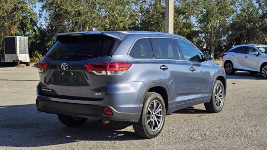 2017 Toyota Highlander