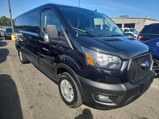 2023 ford transit-250 base