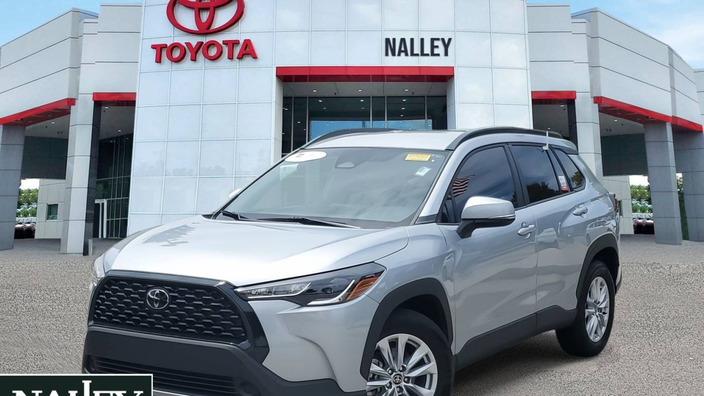 2023 toyota corolla cross le
